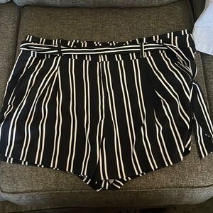 Black and white stripped shorts